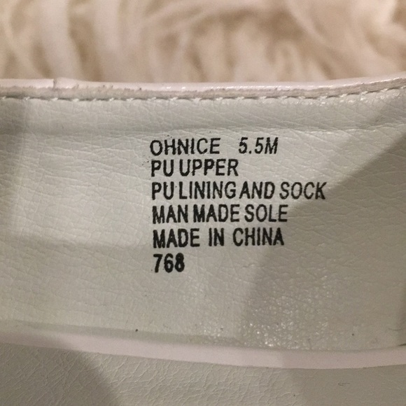 White pointed heels SOLD - Picture 8 of 8